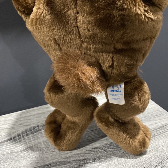 Looney Tunes: Tasmanian Devil w/Christmas Stocking (1997) - Stuffed Animal - Picture 5 of 9